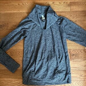 Lululemon Athletica Charcoal Long Sleeve Top